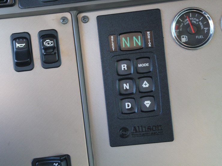 2017-kenworth-t270-image-15