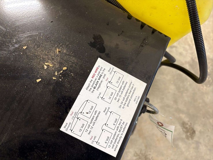 demco-foamer-tank,-pump-and-line-image-4