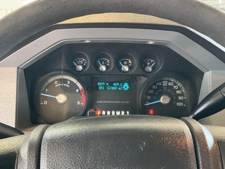 2013-ford-f550-image-19