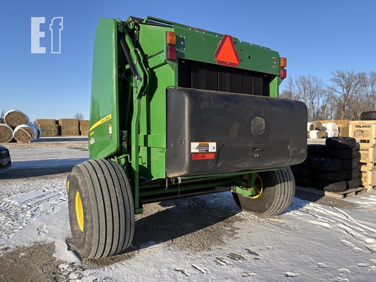 2020-john-deere-560m-image-7