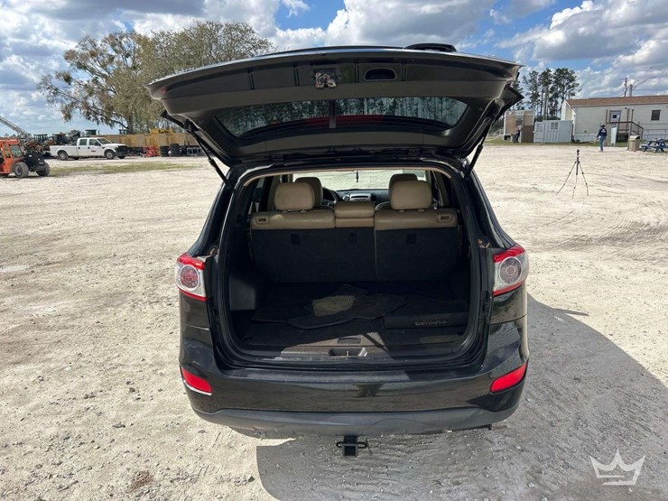 2011-hyundai-santa-fe-image-20