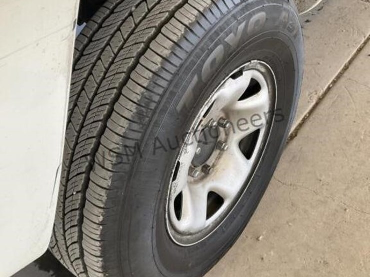 2005-toyota-tacoma-image-8