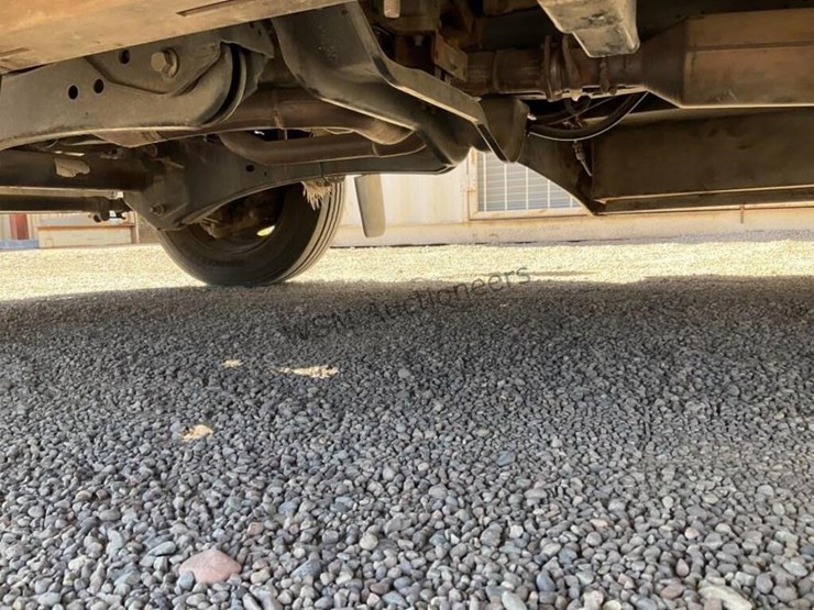 2015-ford-f550-image-27