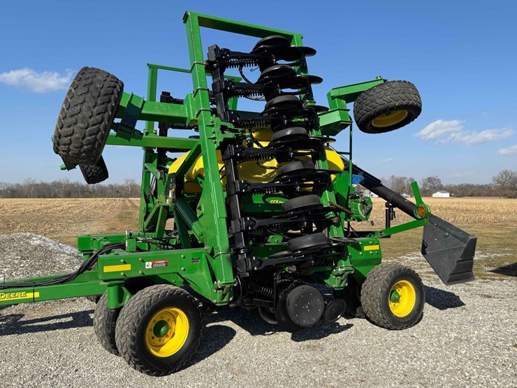 john-deere-1690-image-9