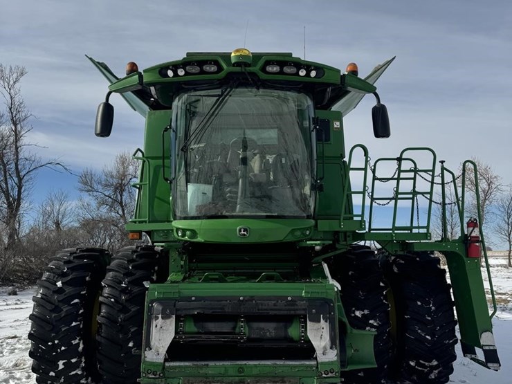 2013-john-deere-s680-image-8