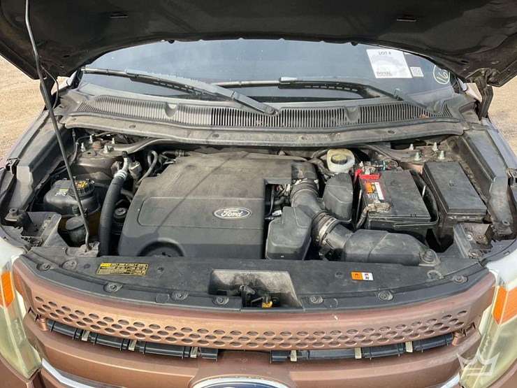 2011-ford-explorer-image-7