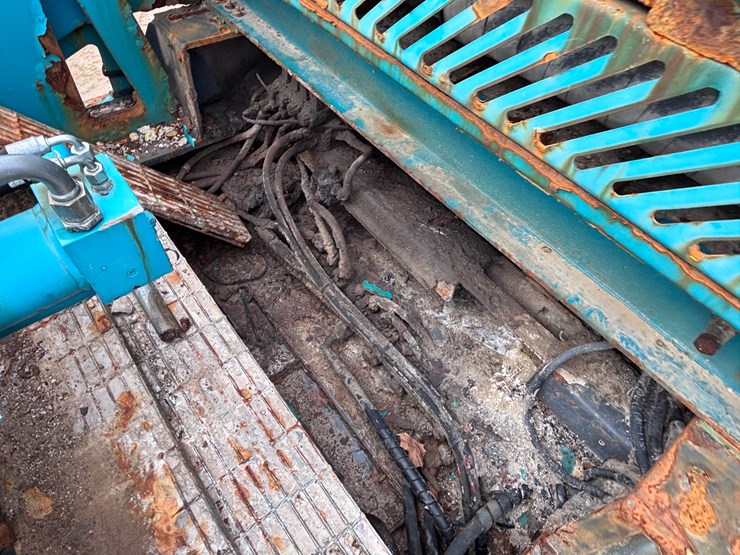 2016-powerscreen-trakpactor-320sr-image-61