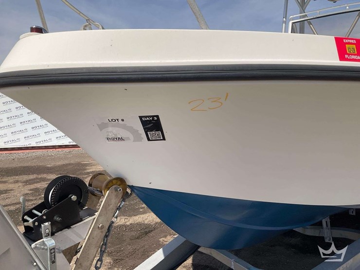 1985-23ft-mako-center-console-boat-with-2011-28ft-hmde-trailer-image-46