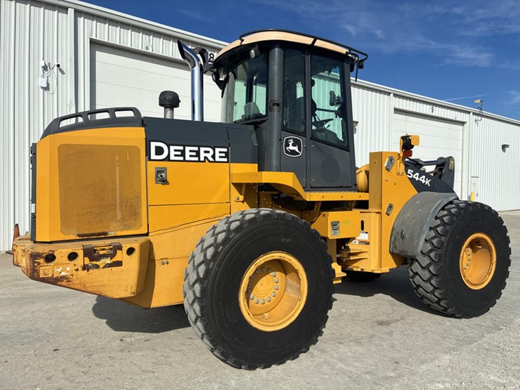 2011-deere-544k-image-5