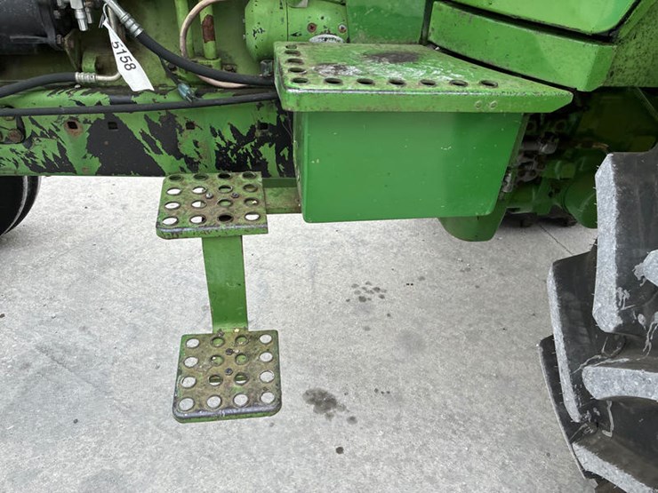 1975-john-deere-4430-image-28