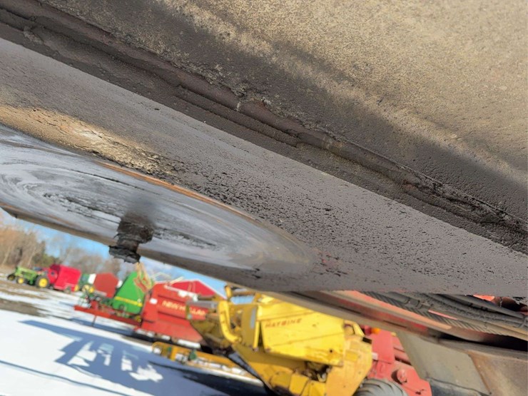 1998-dunright-roll-off-trailer-with-strong-arm-tarp-system-image-4