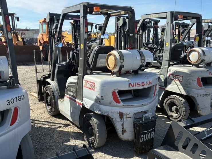 2006-nissan-mugl02a30lv-image-4