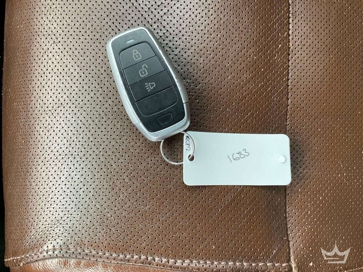 2011-ford-explorer-image-34