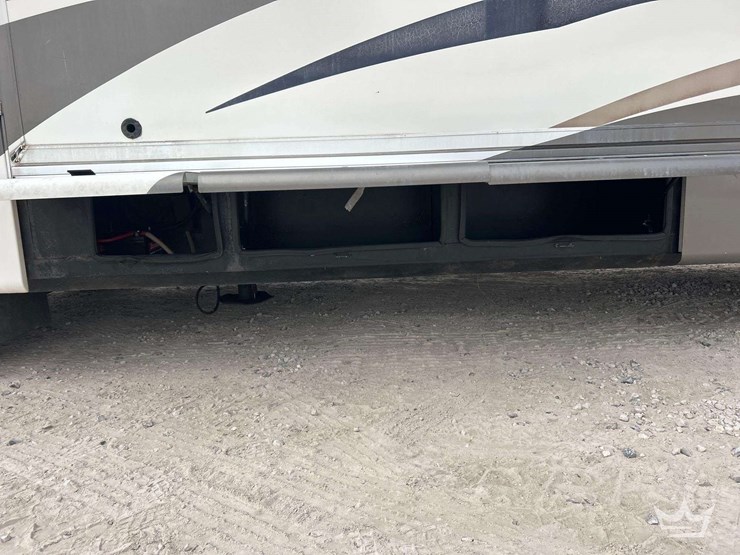 2006-ford-f53-landau-3645ds-36ft.-class-a-motorhome-image-35