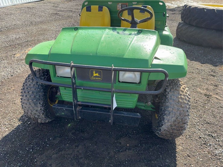 john-deere-gator-image-3