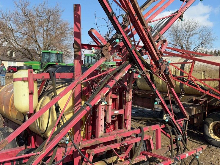 hardy-500-gallon-sprayer,-40’-booms-image-4
