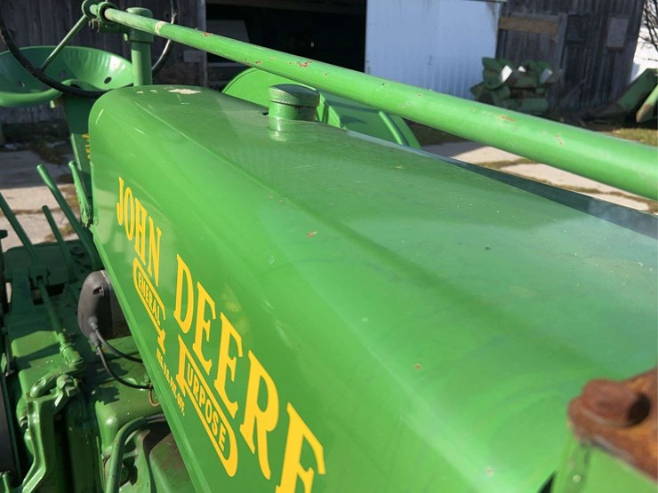 john-deere-a-image-13