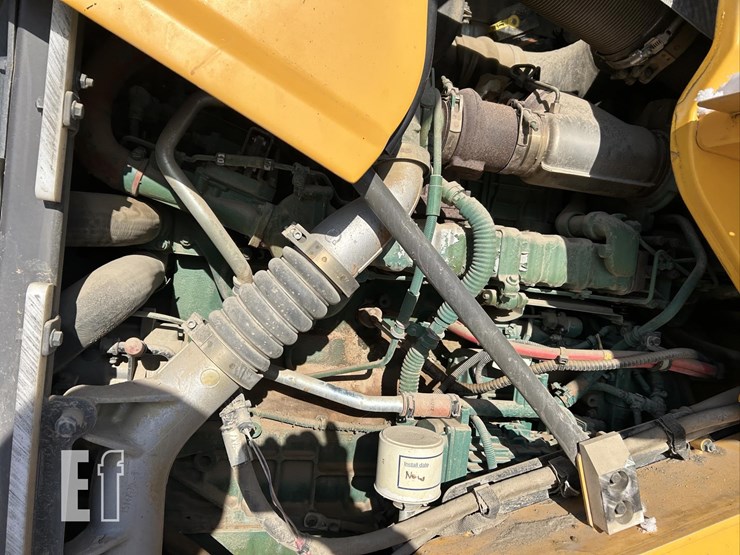 2012-volvo-l70g-image-35