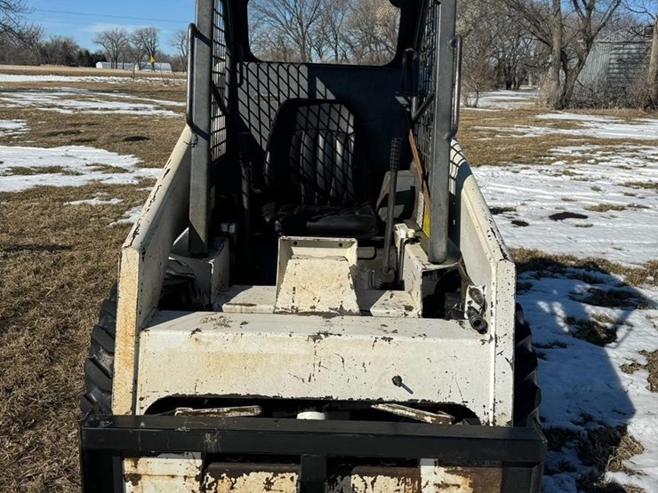 bobcat-642b-image-8