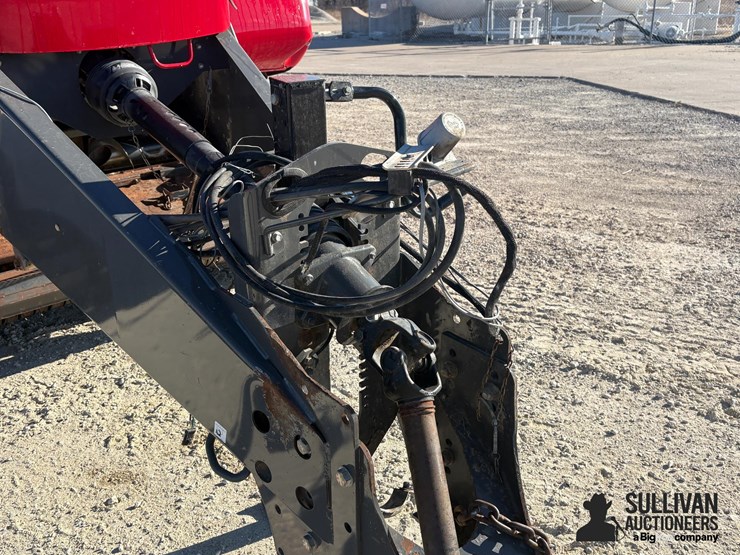 2013-massey-ferguson-2150-image-18