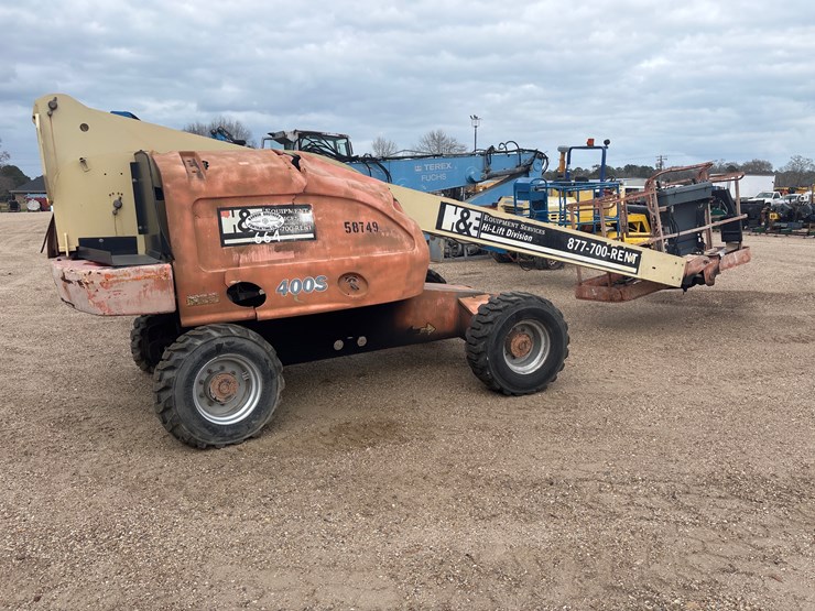 jlg-400s-image-1