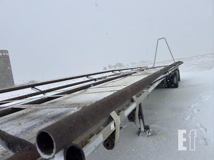 fontaine-hay-trailer-image-19