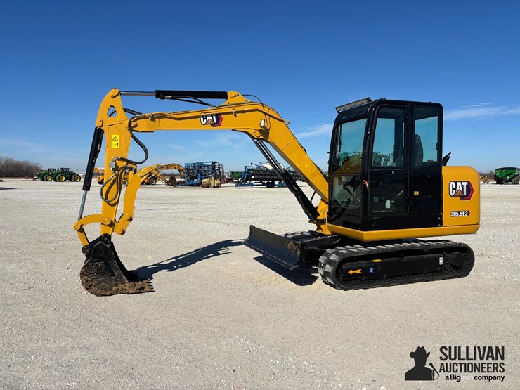 2018-caterpillar-305.5e2-image-1