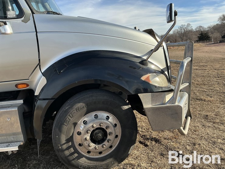 2017-international-prostar-image-15