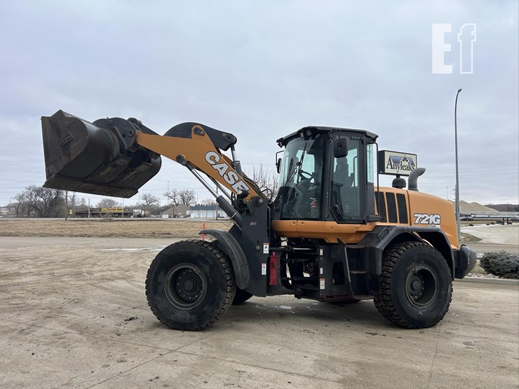 2019-case-721g-image-63