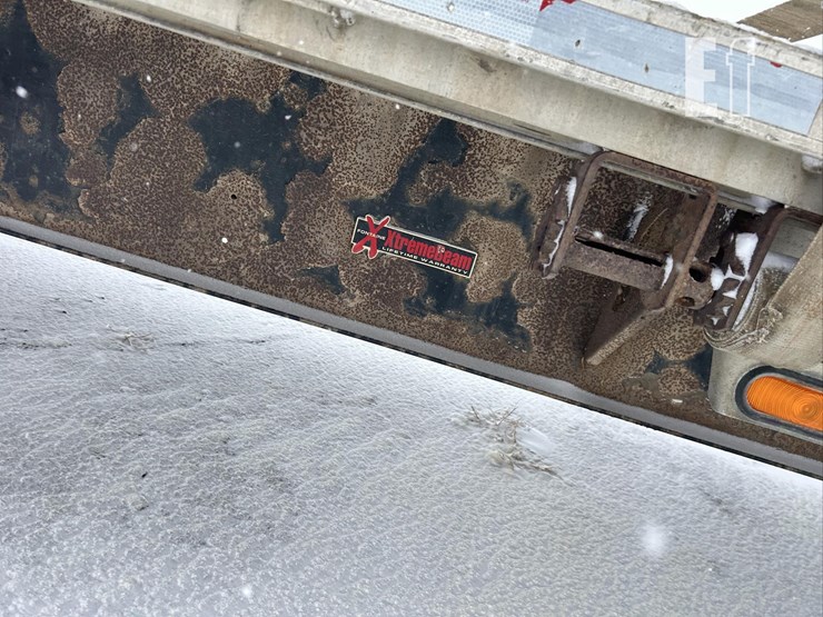 fontaine-hay-trailer-image-17