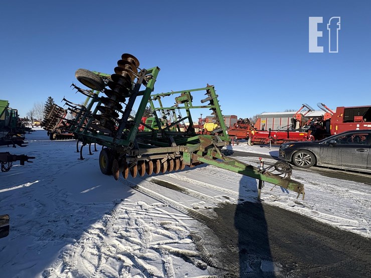 john-deere-724-image-2