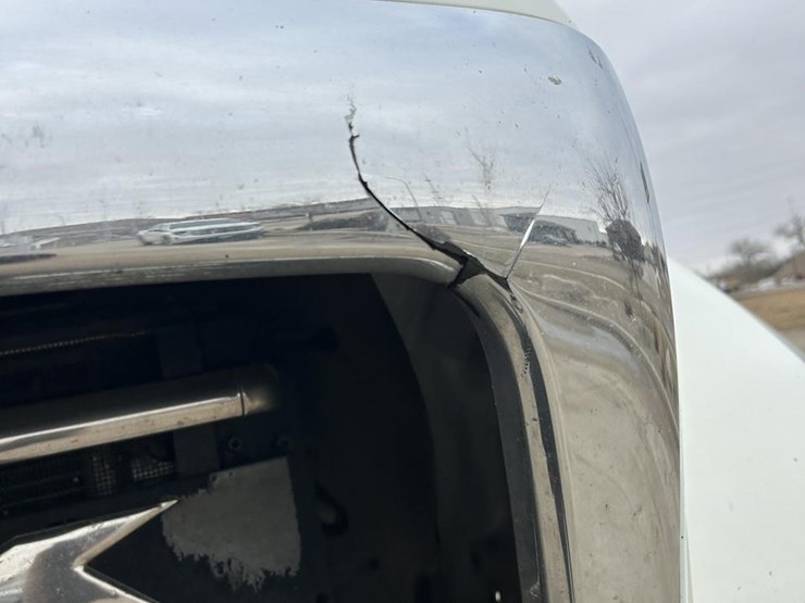 2017-mack-granite-gu713-image-41