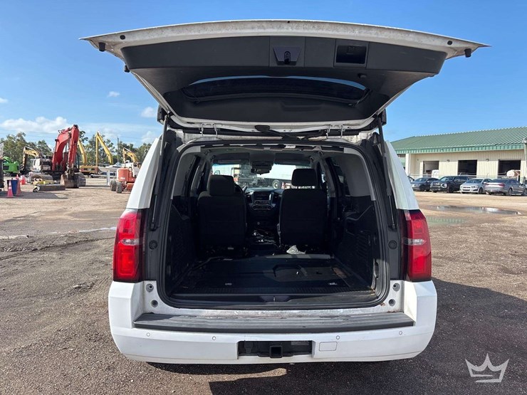 2019-chevrolet-tahoe-image-20