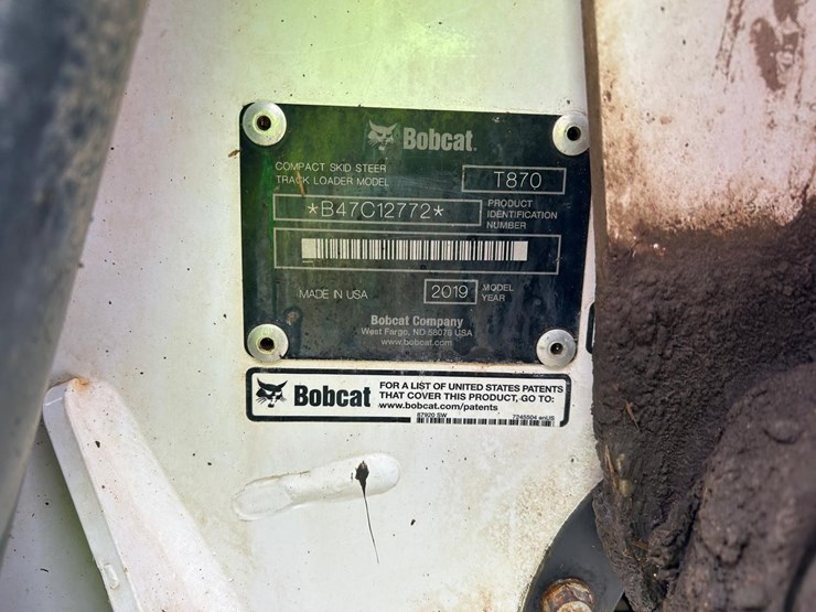 2019-bobcat-t870-image-30