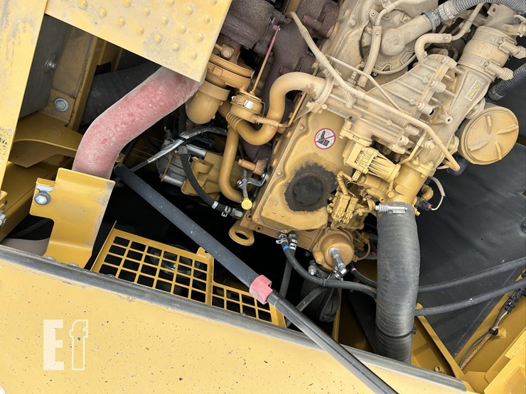 2023-caterpillar-336-image-59