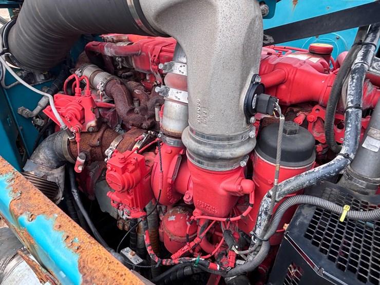 2016-powerscreen-trakpactor-320sr-image-60