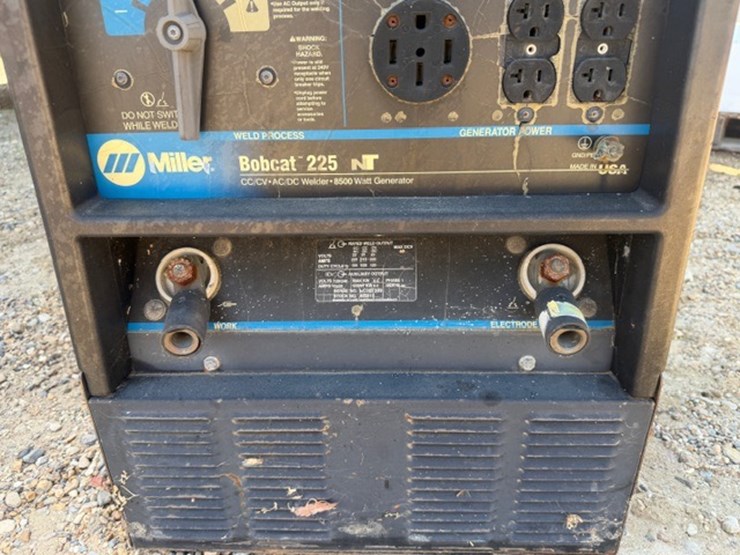 miller-bobcat-225-image-11