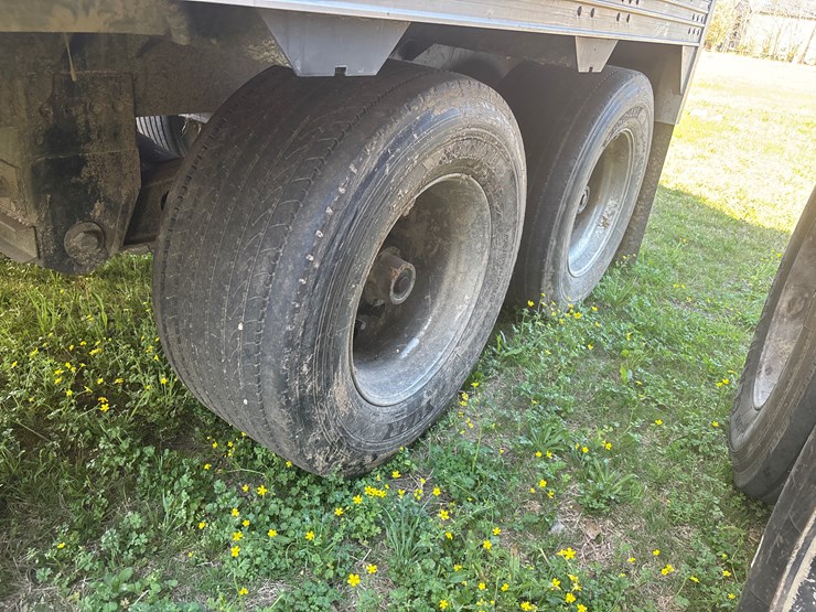 2014-timpte-hopper-image-5