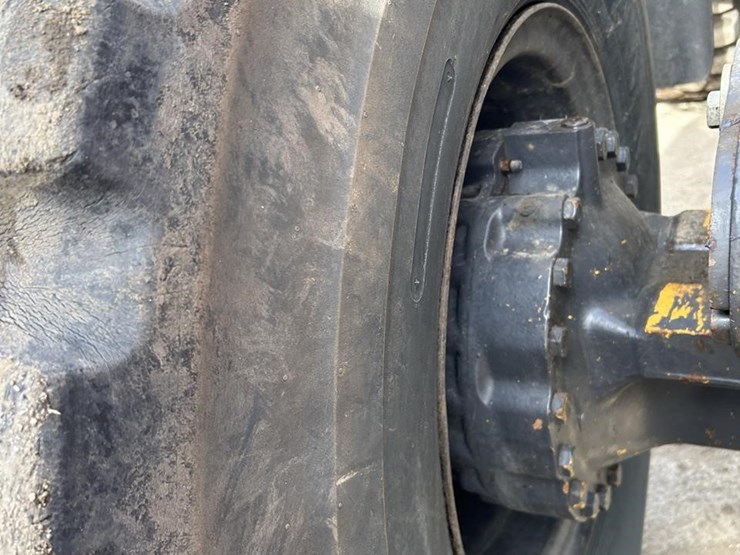 2019-case-721g-image-26