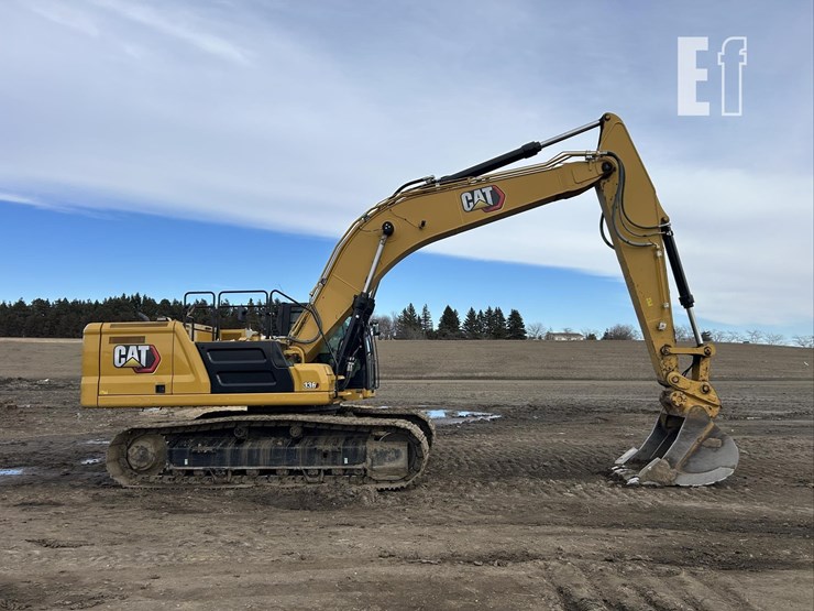 2023-caterpillar-336-image-4