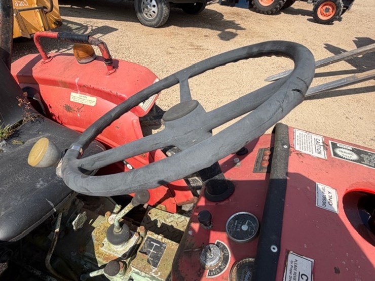 yanmar-ym1700-image-11