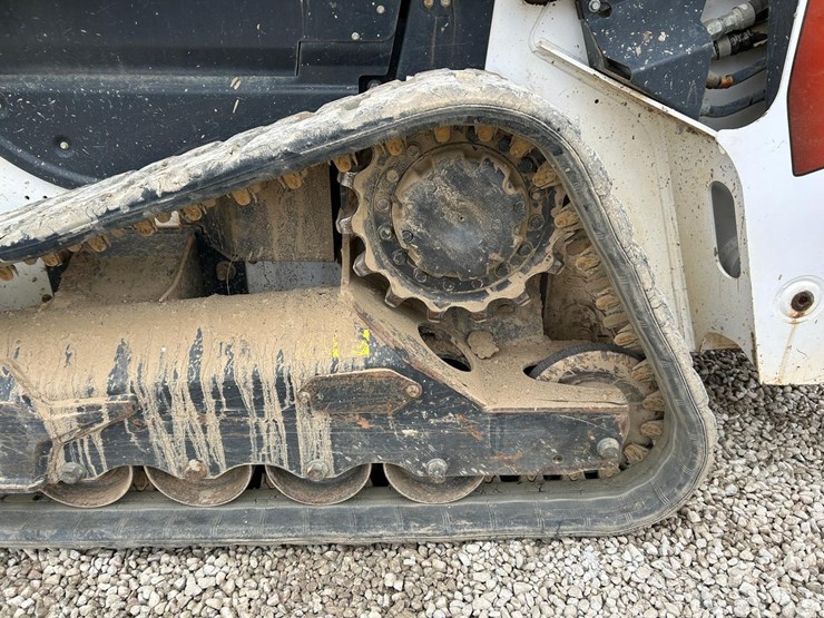 2021-bobcat-t66-image-19