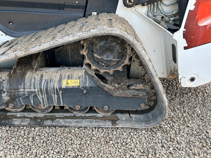 2023-bobcat-t76-image-19