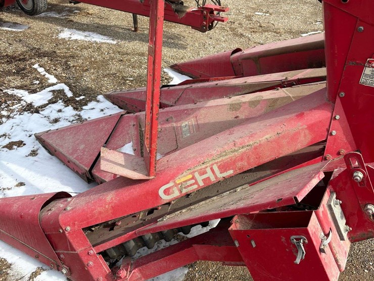 gehl-1285-image-15