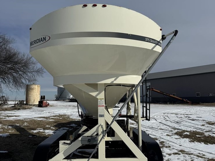 meridian-375-image-4