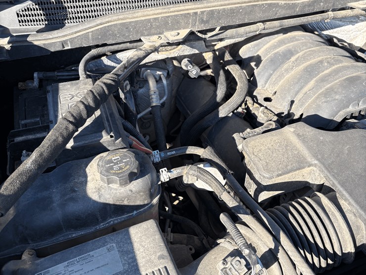 2015-chevrolet-silverado-image-7