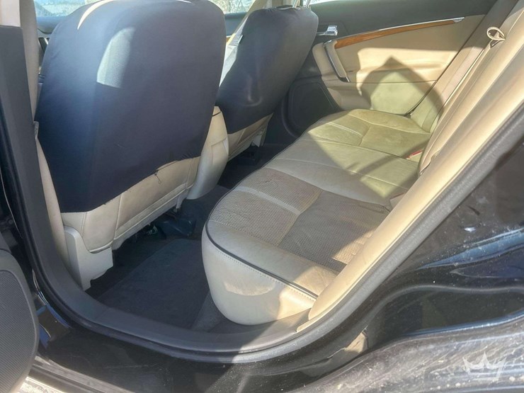 2012-lincoln-mkx-image-23