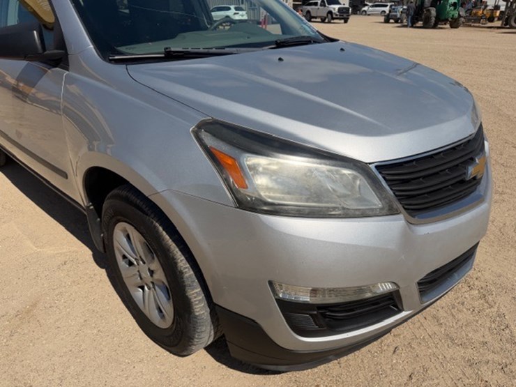 2016-chevrolet-traverse-image-17