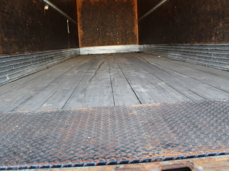 2017-kenworth-t270-image-8