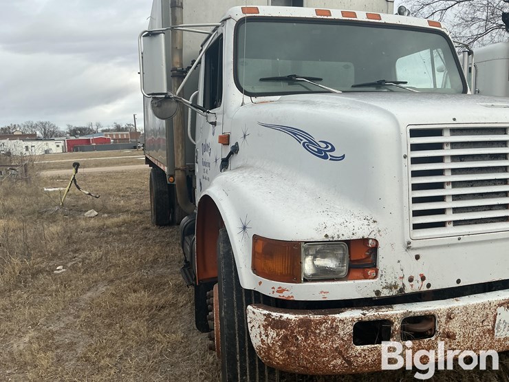 1993-international-4900-image-13